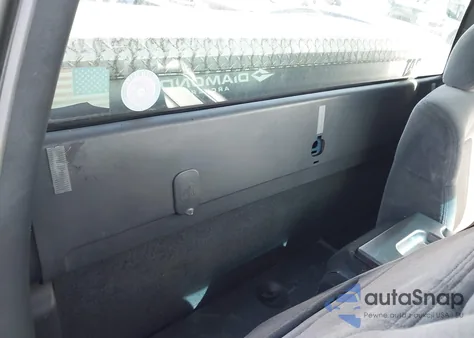 2001 Chevrolet Silverado 2500Hd Ls z USA, uszkodzony, nr VIN 1GCHK24U91E238567